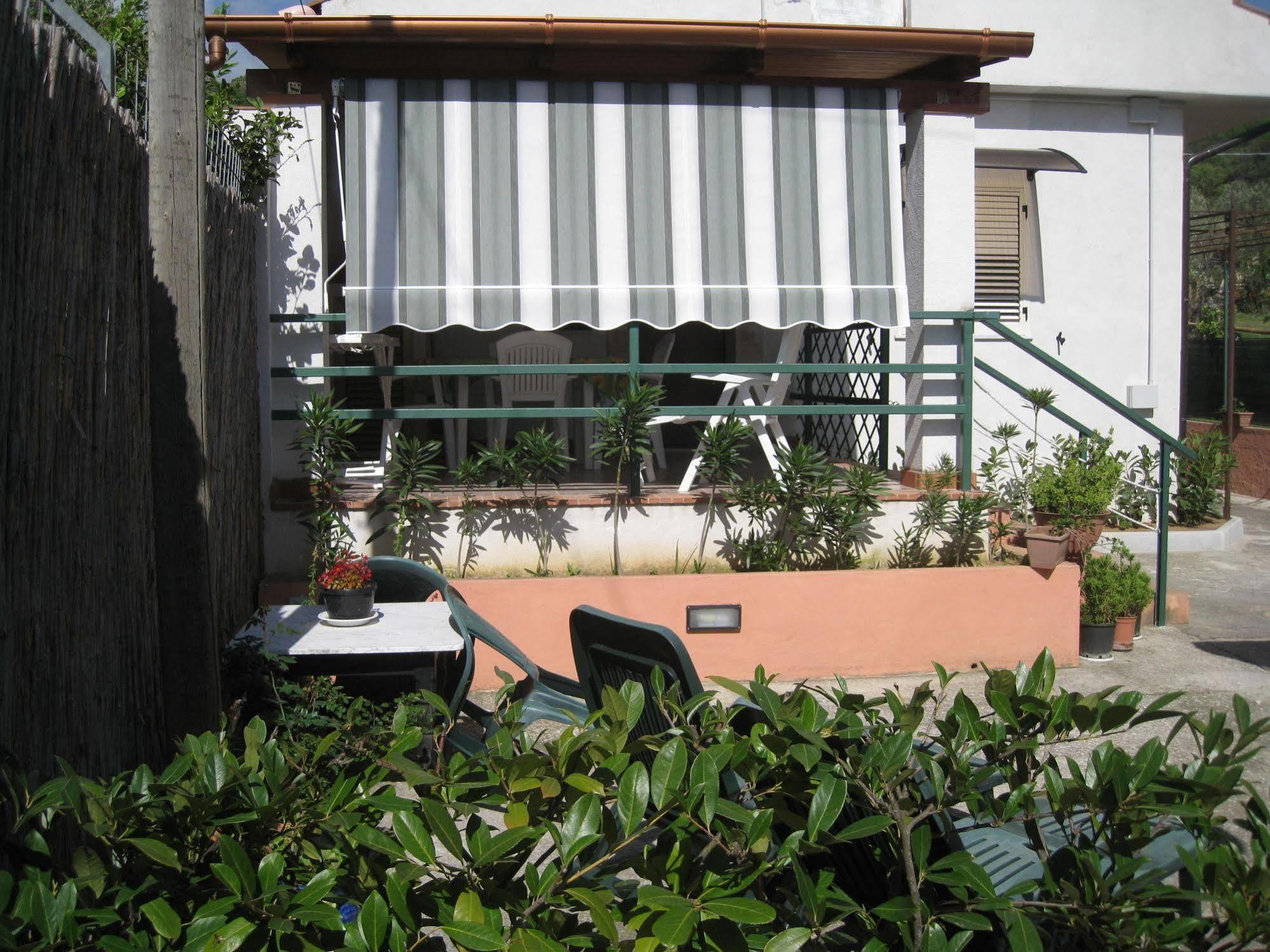 Casa Vacanze Mimose Palinuro Exterior photo